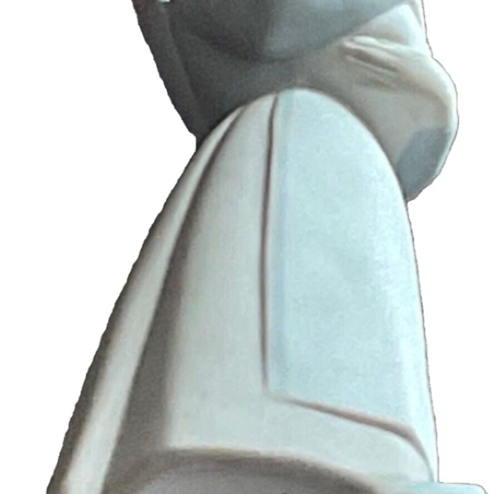 LLADRO Porcelain Figurine GIRL With Pig / Piglet 7" Tall  Matt finish - Picture 5 of 5